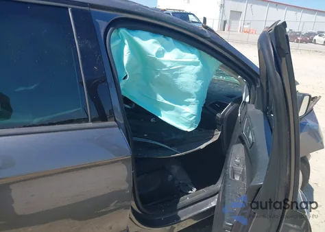 2021 Ford Edge Se z USA, uszkodzony, nr VIN 2FMPK3G92MBA03044